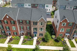 115 Sample Ln, Cranberry Township, PA 16066 - Photo 4