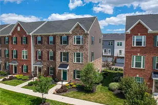 115 Sample Ln, Cranberry Township, PA 16066 - Photo 2