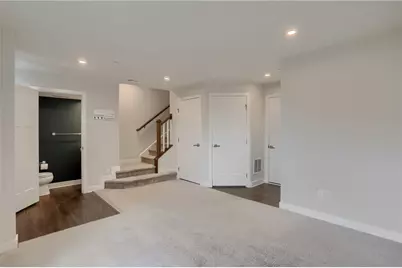 115 Sample Ln, Cranberry Township, PA 16066 - Photo 12