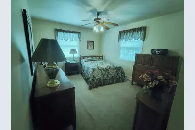 106 Elise Dr, Center Township, PA 16001 - Photo 14