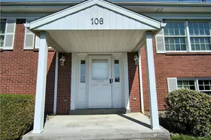 106 Elise Dr, Center Township, PA 16001 - Photo 2