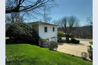106 Elise Dr, Center Township, PA 16001 - Photo 40