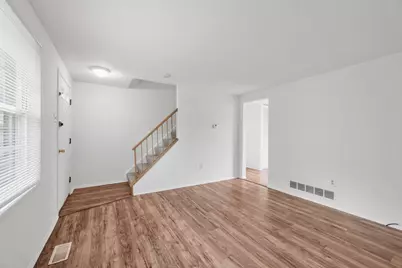 303 Laporte Court, Cranberry Township, PA 16066 - Photo 4
