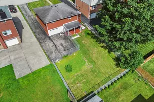 1808 Vermont Ave, White Oak, PA 15131 - Photo 2