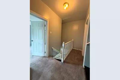 767 Anaheim St, Pittsburgh, PA 15219 - Photo 8
