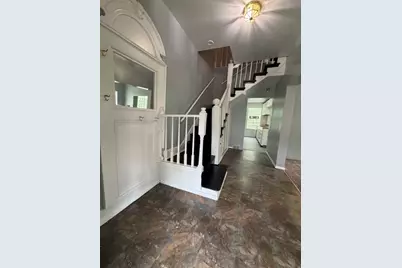 767 Anaheim St, Pittsburgh, PA 15219 - Photo 2