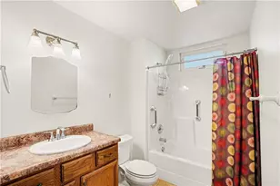618 Locust St, Coraopolis, PA 15108 - Photo 12