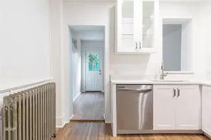 5224 Carnegie St, Pittsburgh, PA 15201 - Photo 10