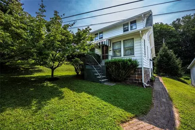 215 Forward Ln, Forward Township, PA 16033 - Photo 2