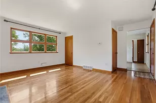 219 Linda Vista Rd, Sewickley, PA 15143 - Photo 10