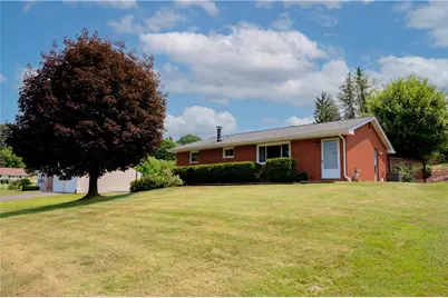 117 Covewood Drive, Center Township, PA 16001 - Photo 2