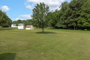 31 Aylesworth Way, Liberty Township, PA 16127 - Photo 6