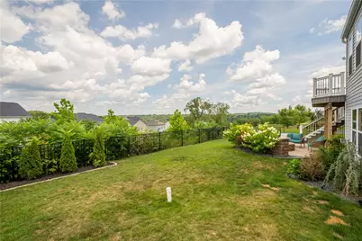 3011 Sir Charles Dr, Cecil, PA 15057 - Photo 36