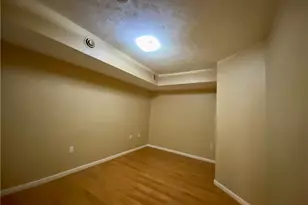 2628 Edwards Wy, Pittsburgh, PA 15203 - Photo 10