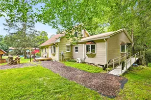 519 Sugar Run Rd, Saint Clair Township, PA 15944 - Photo 4