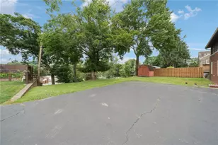 1313 Laurel Hill Dr, West Homestead, PA 15120 - Photo 30