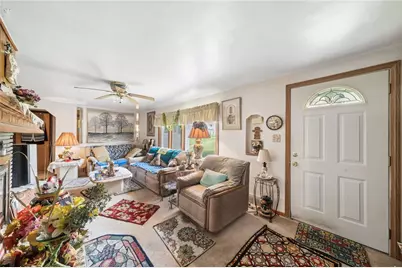 1313 Laurel Hill Drive, West Homestead, PA 15120 - Photo 4