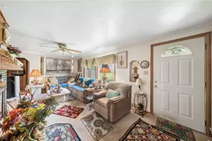 1313 Laurel Hill Dr, West Homestead, PA 15120 - Photo 4