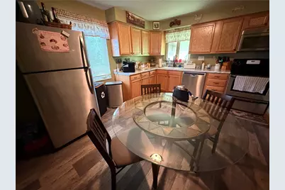 657 Orchard Ave, Bridgeville, PA 15017 - Photo 4