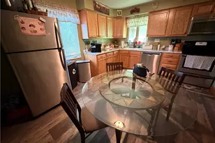 657 Orchard Ave, Bridgeville, PA 15017 - Photo 4