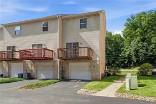 822 Mt Pleasant Rd, Hempfield Township, PA 15601 - Photo 2