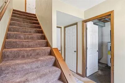 822 Mount Pleasant Rd, Hempfield Township, PA 15601 - Photo 30