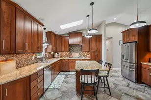 35 Woodlawn Dr, Clark Boro, PA 16113 - Photo 14