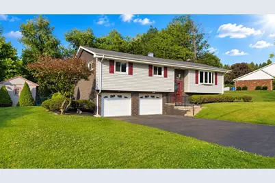 224 White Oak Drive, Allegheny Township, PA 15068 - Photo 2
