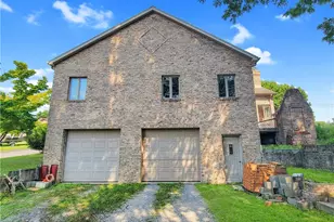 148 Speer St, McKees Rocks, PA 15136 - Photo 2