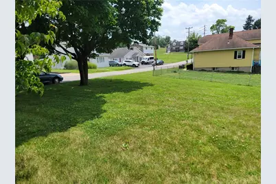 148 Speer St, McKees Rocks, PA 15136 - Photo 8