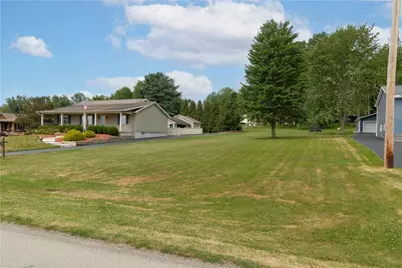 000 Latonka Dr, Coolspring Township, PA 16137 - Photo 4
