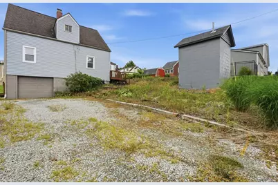 2802 A St, Liberty Boro, PA 15133 - Photo 30