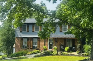 11 Holyoke Dr, Greensburg, PA 15601 - Photo 2