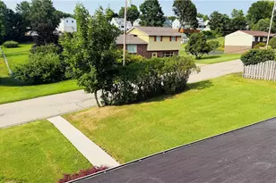 1276 Saxonburg Rd, Harrison Township, PA 15065 - Photo 10