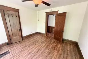 333 Laurel Blvd, New Castle, PA 16101 - Photo 24
