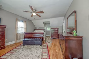 945 Summit Dr, Greensburg, PA 15601 - Photo 12
