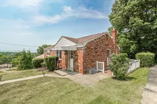 1608 Blossom Hill, Pittsburgh, PA 15234 - Photo 4