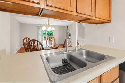 2547 Hawthorne Dr, North Fayette, PA 15071 - Photo 8