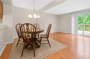 2547 Hawthorne Dr, North Fayette, PA 15071 - Photo 10