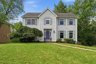 910 Poplar Pl, Allegheny Township, PA 16066 - Photo 1