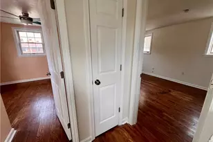 1532 Greencrest Dr, Pittsburgh, PA 15226 - Photo 24
