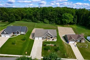2236 Shannon Mills Dr, Connoquenessing Township, PA 16053 - Photo 4