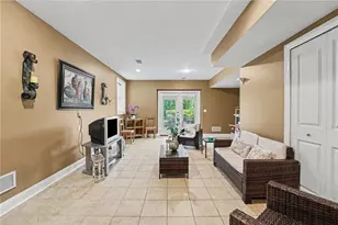 502 Sword Dancer Pl, Cranberry Township, PA 16066 - Photo 12