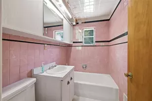 211 East Ave, West Mifflin, PA 15122 - Photo 14