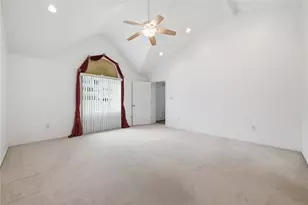211 East Ave, West Mifflin, PA 15122 - Photo 26