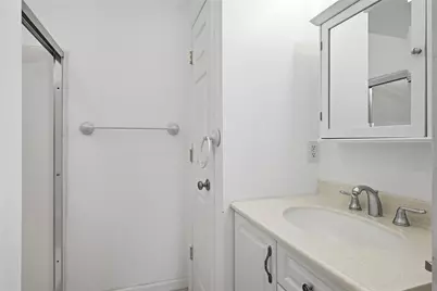 211 East Ave, West Mifflin, PA 15122 - Photo 22