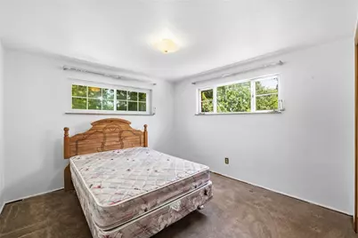 211 East Ave, West Mifflin, PA 15122 - Photo 10