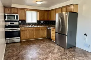 3219 Valewood Dr, Munhall, PA 15120 - Photo 8