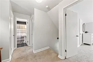 122 Arla Dr, Scott Township, PA 15220 - Photo 26