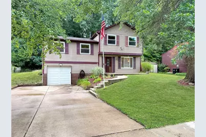 117 Walnut Dr, Economy, PA 15005 - Photo 2